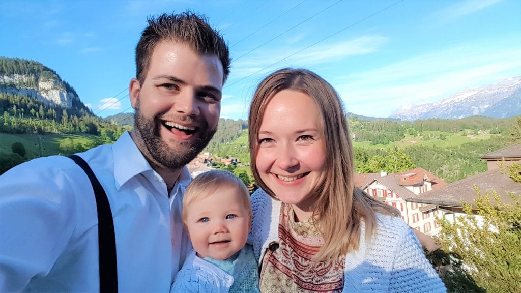 Philipp und Leonie mit Naomi